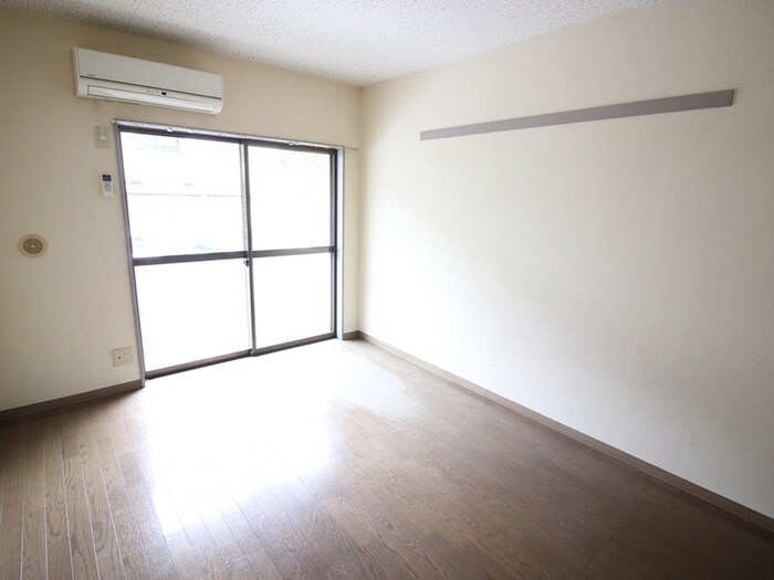 物件内観写真22　(居室)