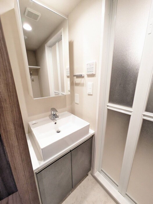 物件内観写真13　(洗面)