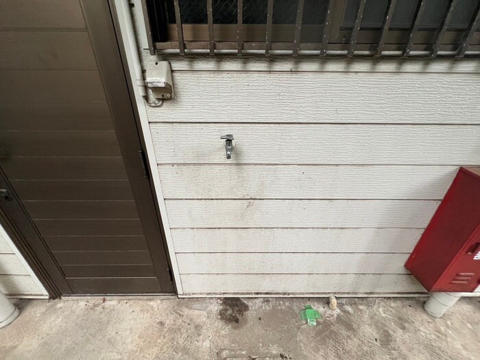 物件内観写真12　(洗濯機置場)