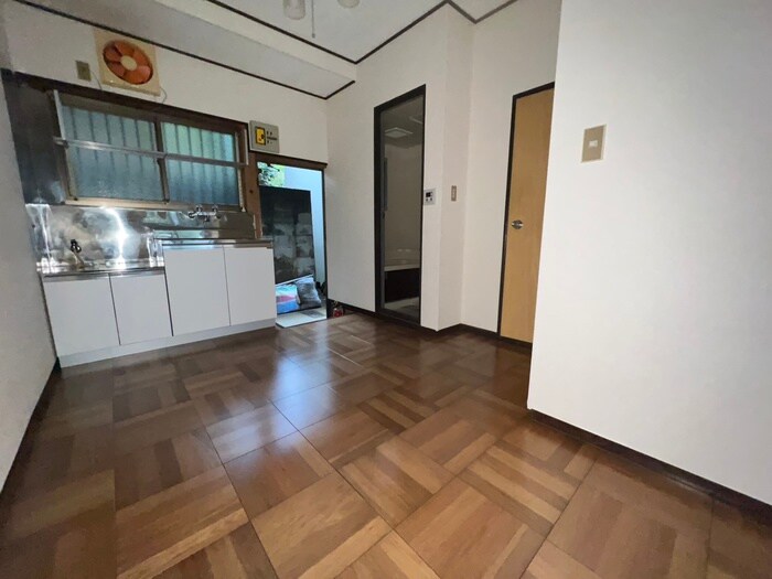 物件内観写真16　(内観写真)