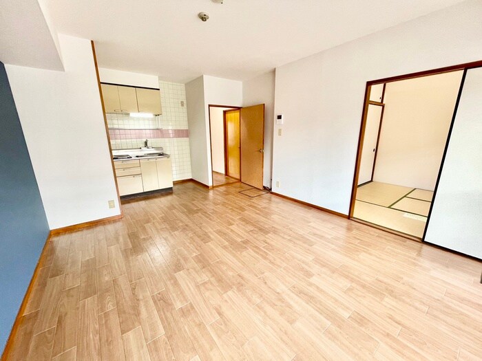 物件内観写真9　(居室)