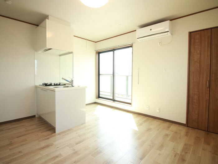 物件内観写真7　(居室)