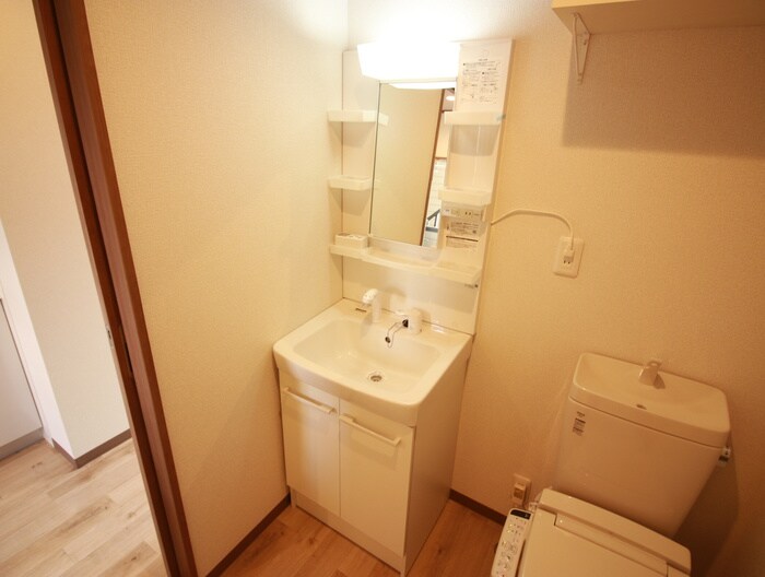 物件内観写真15　(洗面)