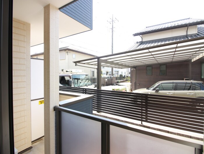 物件内観写真20　(室内からの展望)