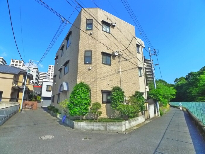 物件外観写真5　(周辺環境)