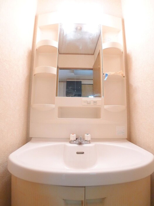 物件内観写真13　(洗面)