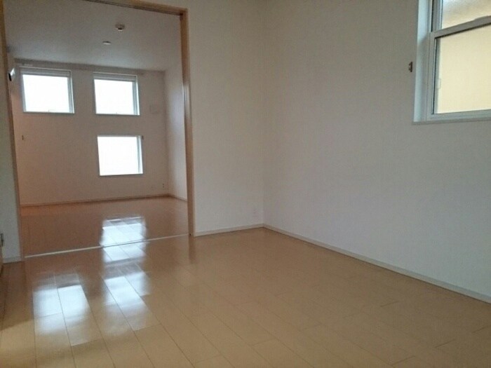 物件内観写真6　(居室)