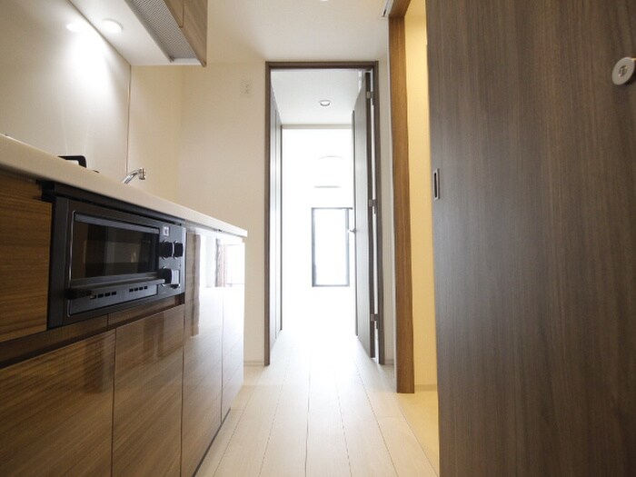 物件内観写真18　(廊下)