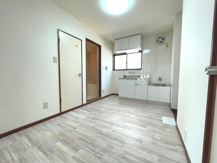 物件内観写真12　(キッチン)