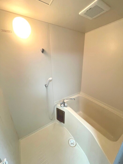 物件内観写真13　(バス／シャワールーム等)