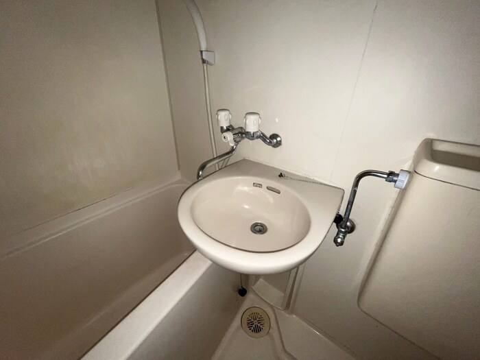 物件内観写真16　(洗面)