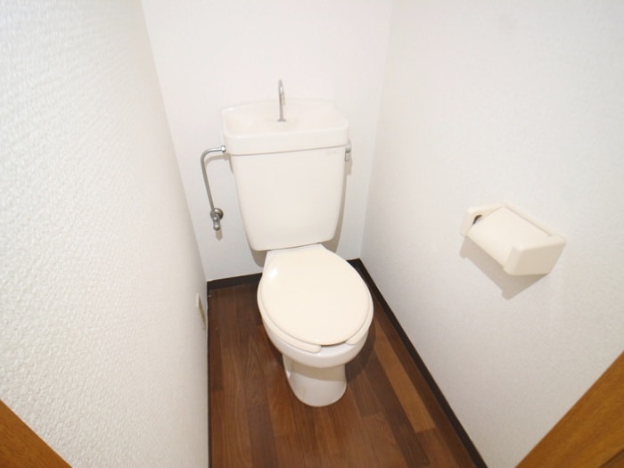 物件内観写真10　(トイレ)