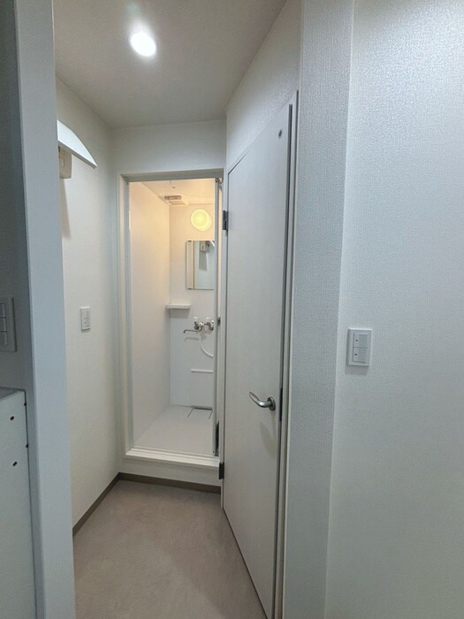 物件内観写真13　(廊下)