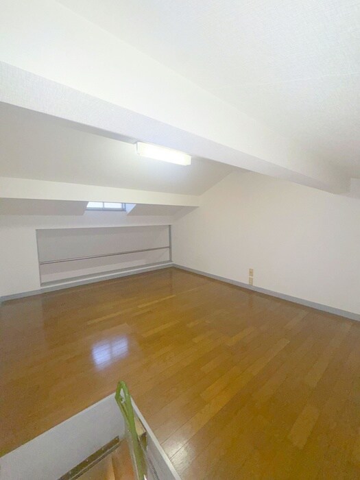 物件内観写真10　(居室)