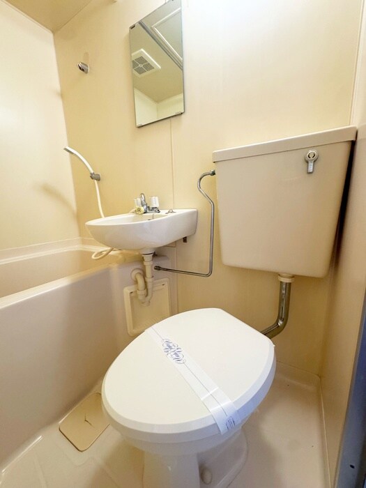 物件内観写真17　(トイレ)