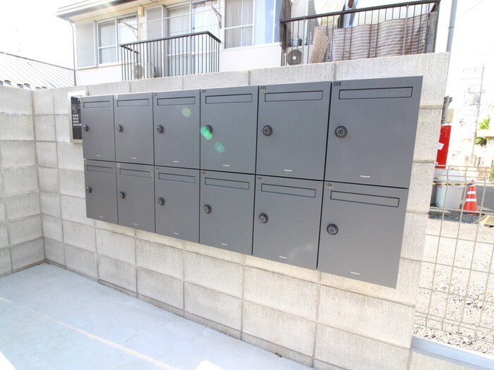 物件外観写真4　(建物設備)