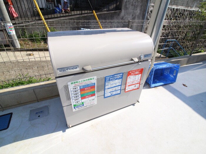 物件外観写真6　(建物設備)