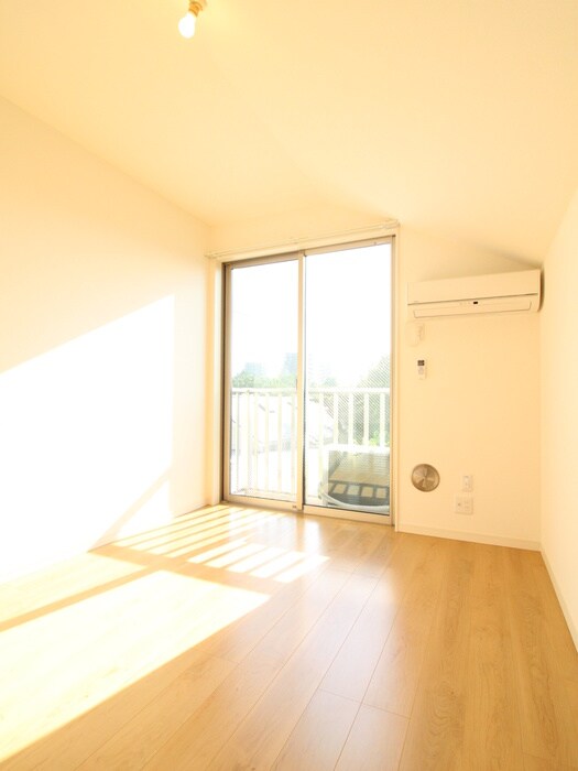 物件内観写真19　(居室)