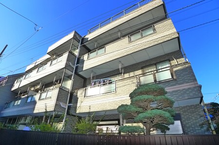 ハイツカマクラ外観写真