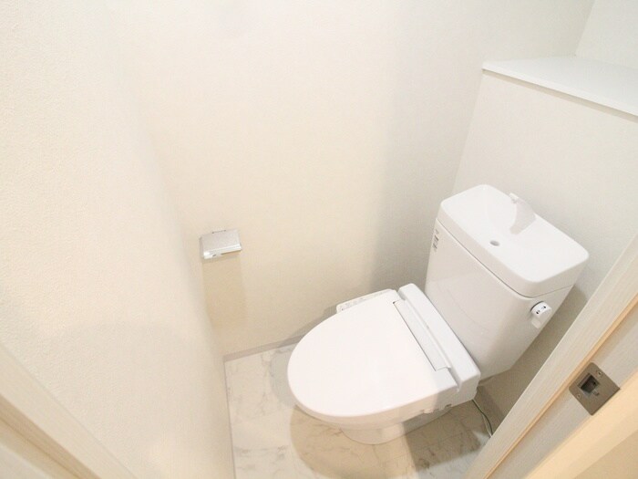 物件内観写真11　(トイレ)