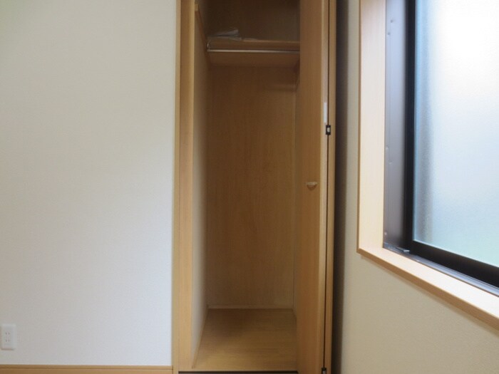 物件内観写真10　(収納)