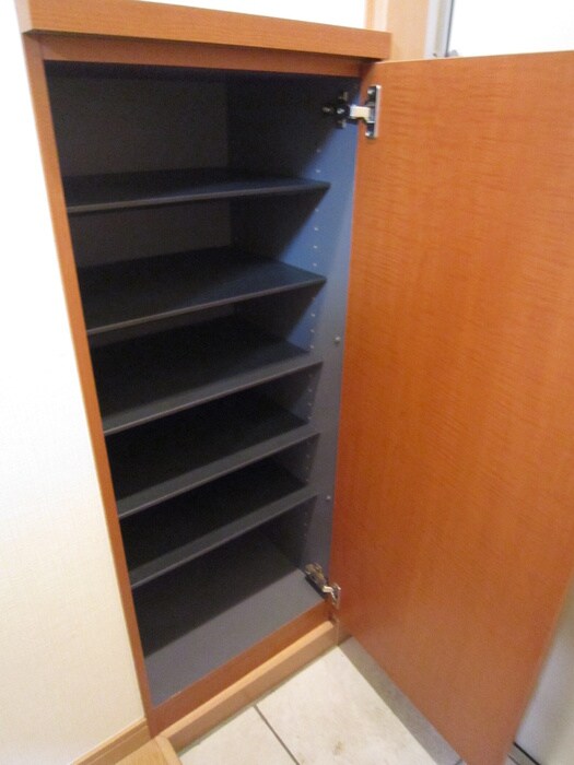 物件内観写真15　(靴箱)