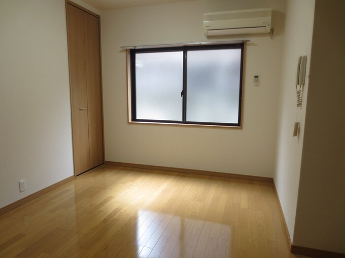 物件内観写真19　(居室)