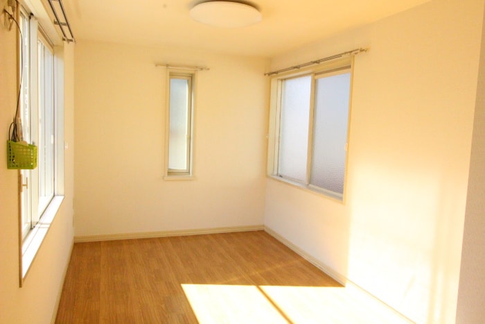 物件内観写真7　(居室)