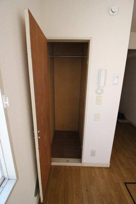 物件内観写真18　(収納)