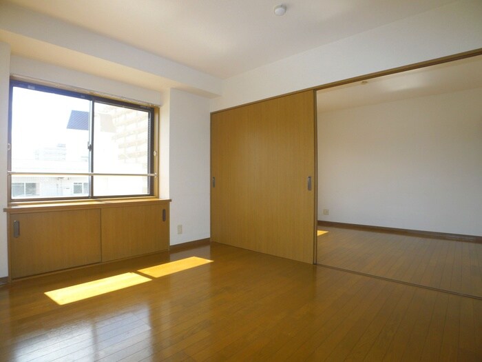 物件内観写真9　(居室)