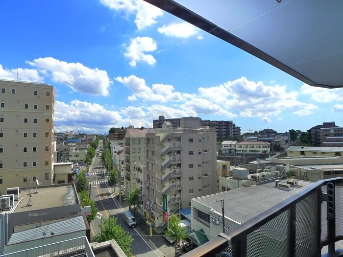 物件内観写真22　(室内からの展望)