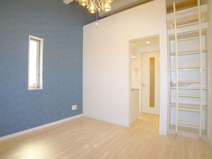 物件内観写真8　(居室)