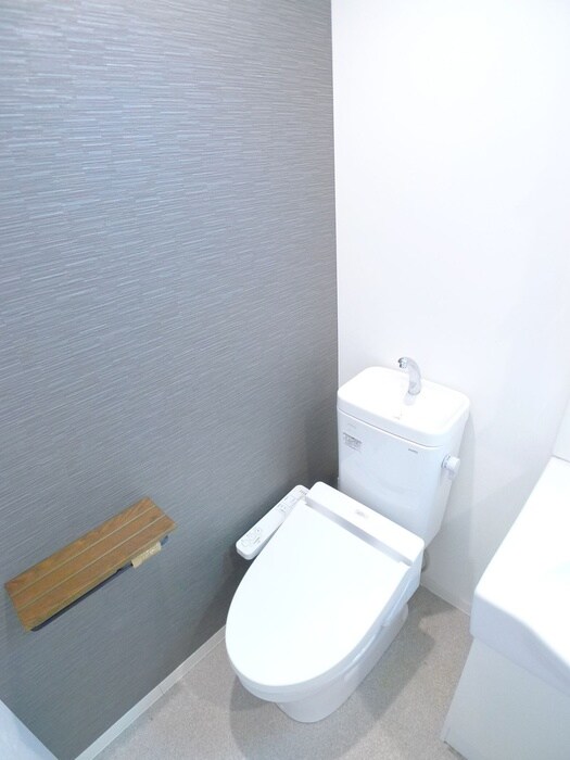 物件内観写真18　(トイレ)