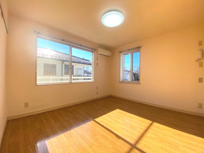 物件内観写真9　(居室)