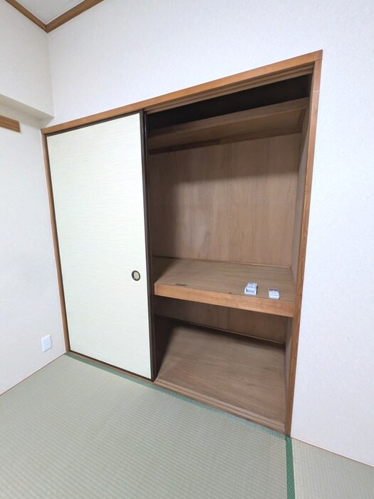 物件内観写真18　(収納)