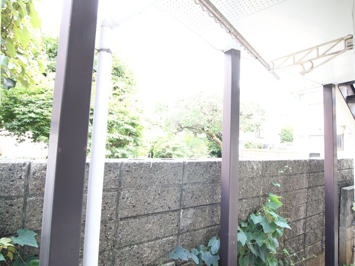 物件内観写真21　(室内からの展望)