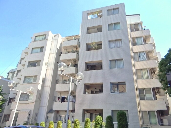 ソフトタウン赤坂(215)の外観写真