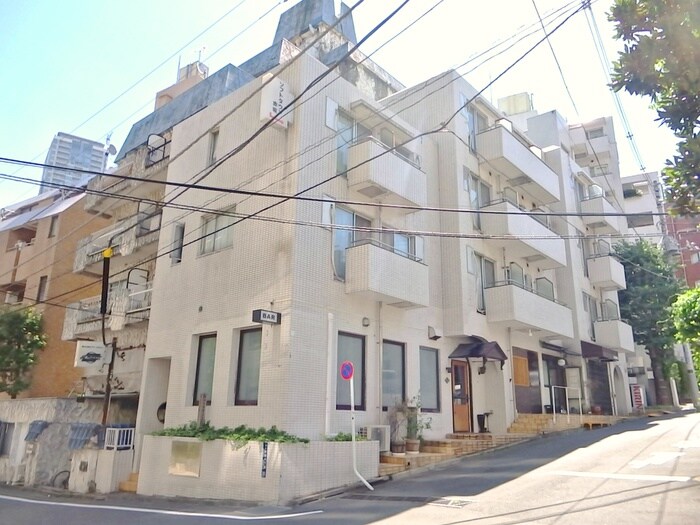 ソフトタウン赤坂(215)の外観写真