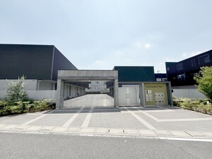 ﾚ･ﾕﾉﾃﾞｨｴｰﾙＵｒａｗａＢ棟外観写真