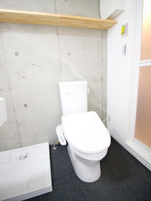 物件内観写真13　(トイレ)