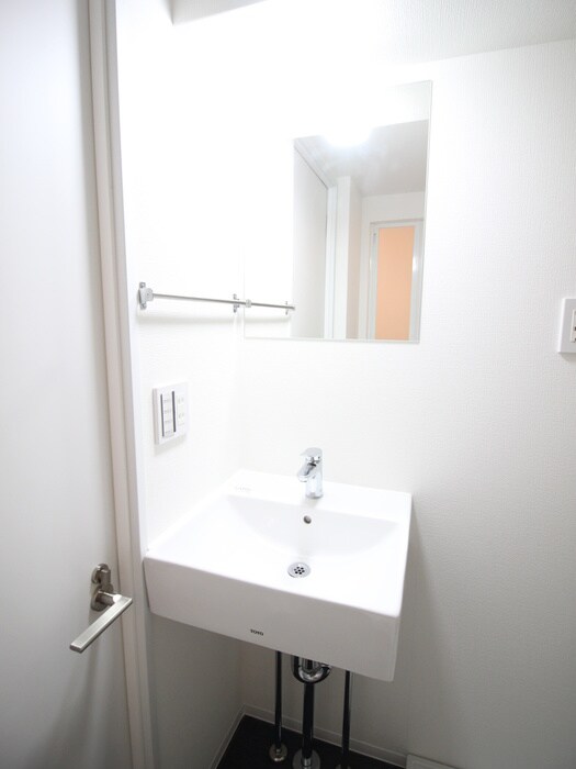 物件内観写真14　(洗面)