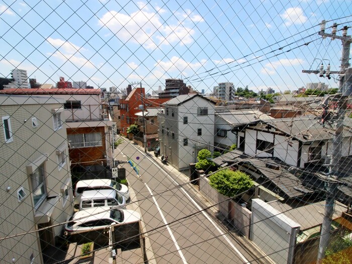 物件内観写真17　(室内からの展望)