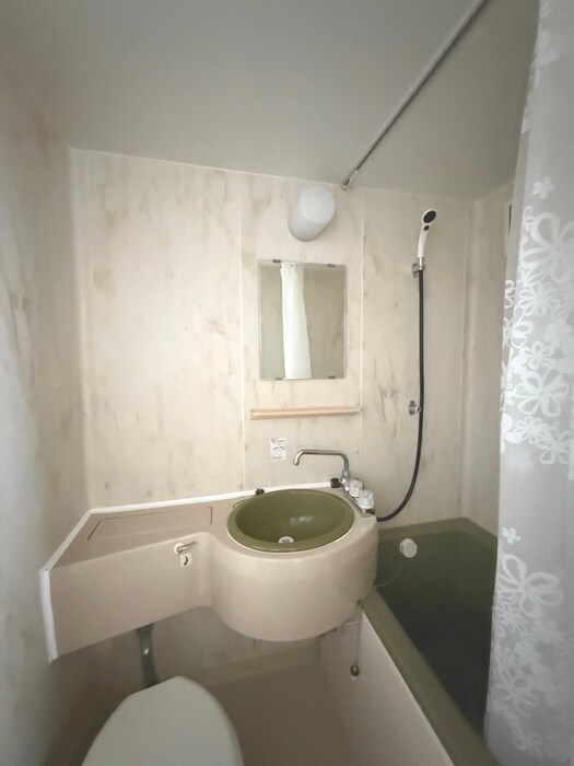 物件内観写真12　(洗面)