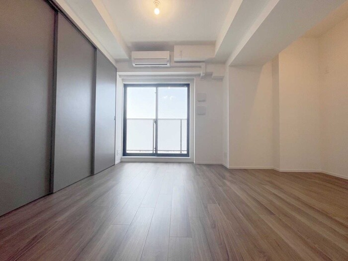 物件内観写真9　(室内からの展望)