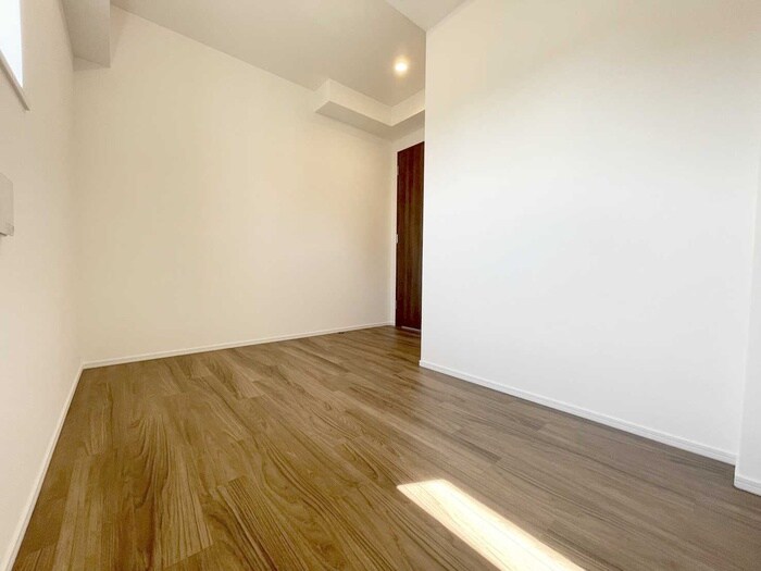 物件内観写真18　(居室)