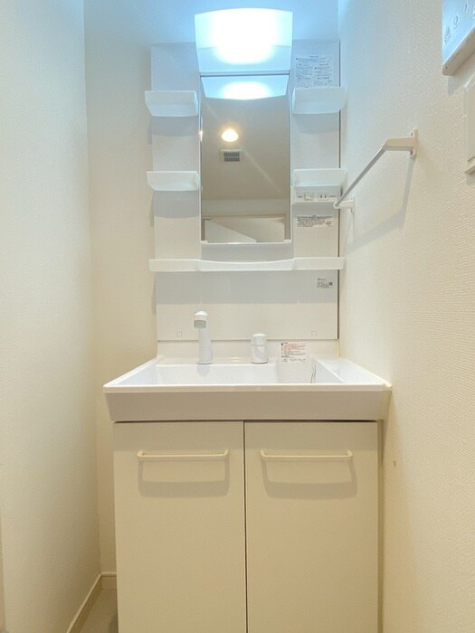 物件内観写真7　(洗面)