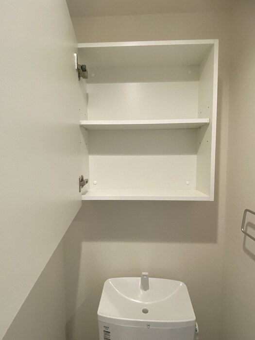 物件内観写真18　(収納)