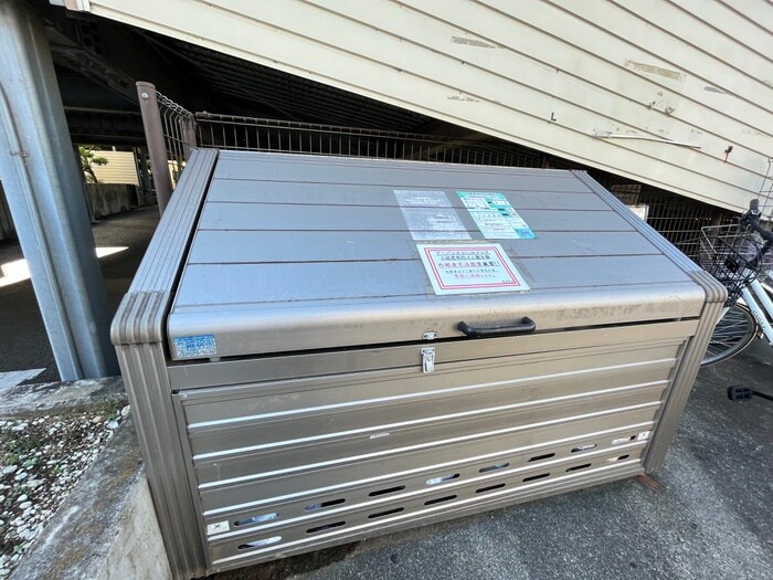 物件外観写真6　(建物設備)