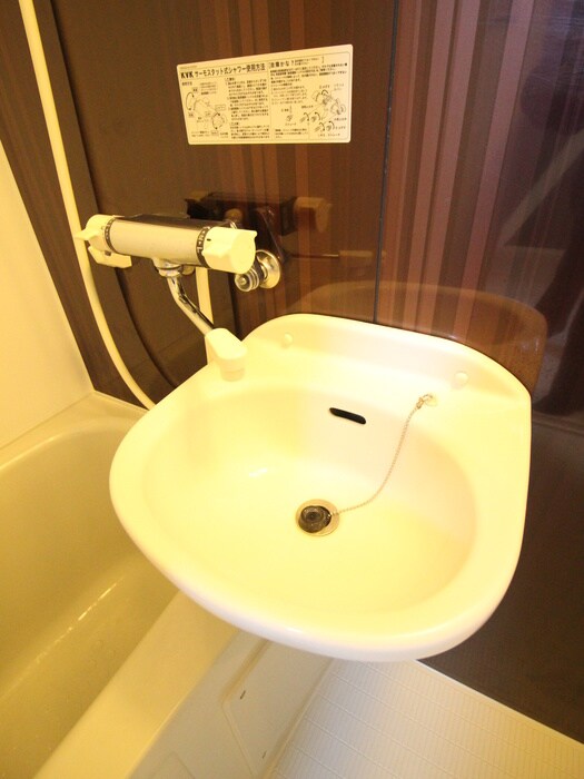 物件内観写真10　(洗面)