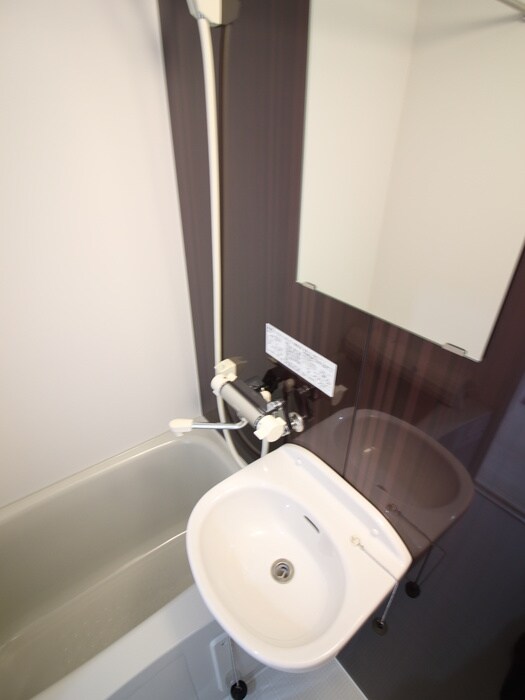 物件内観写真10　(洗面)